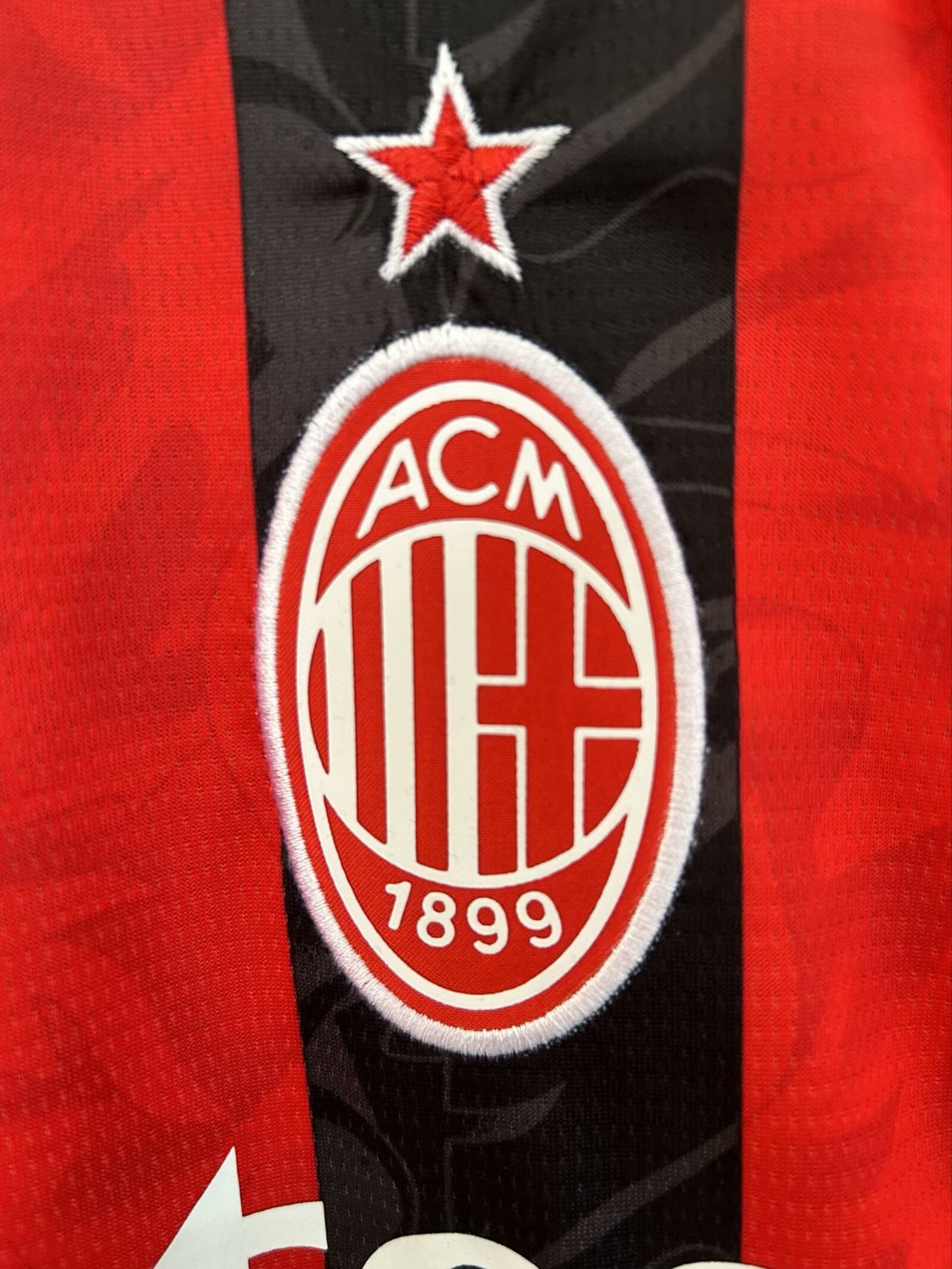 Maglietta in casa Milan 25/26