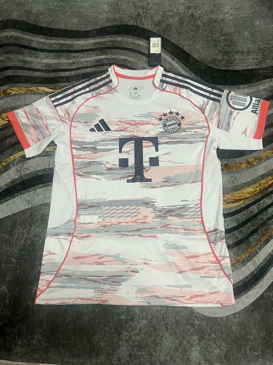 Maglietta Bayern Monaco ospiti 25/26