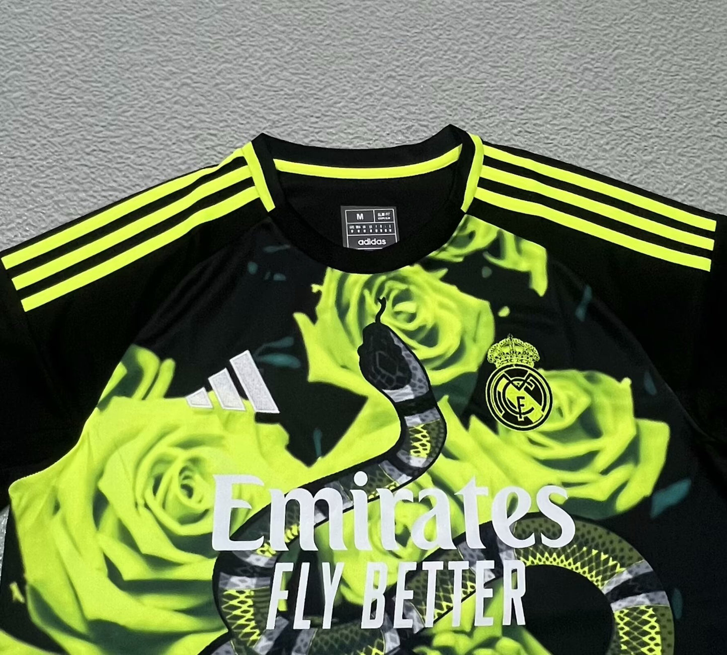 Maglietta Real Madrid special edition "serpentine"