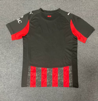 Maglietta in casa Milan 25/26