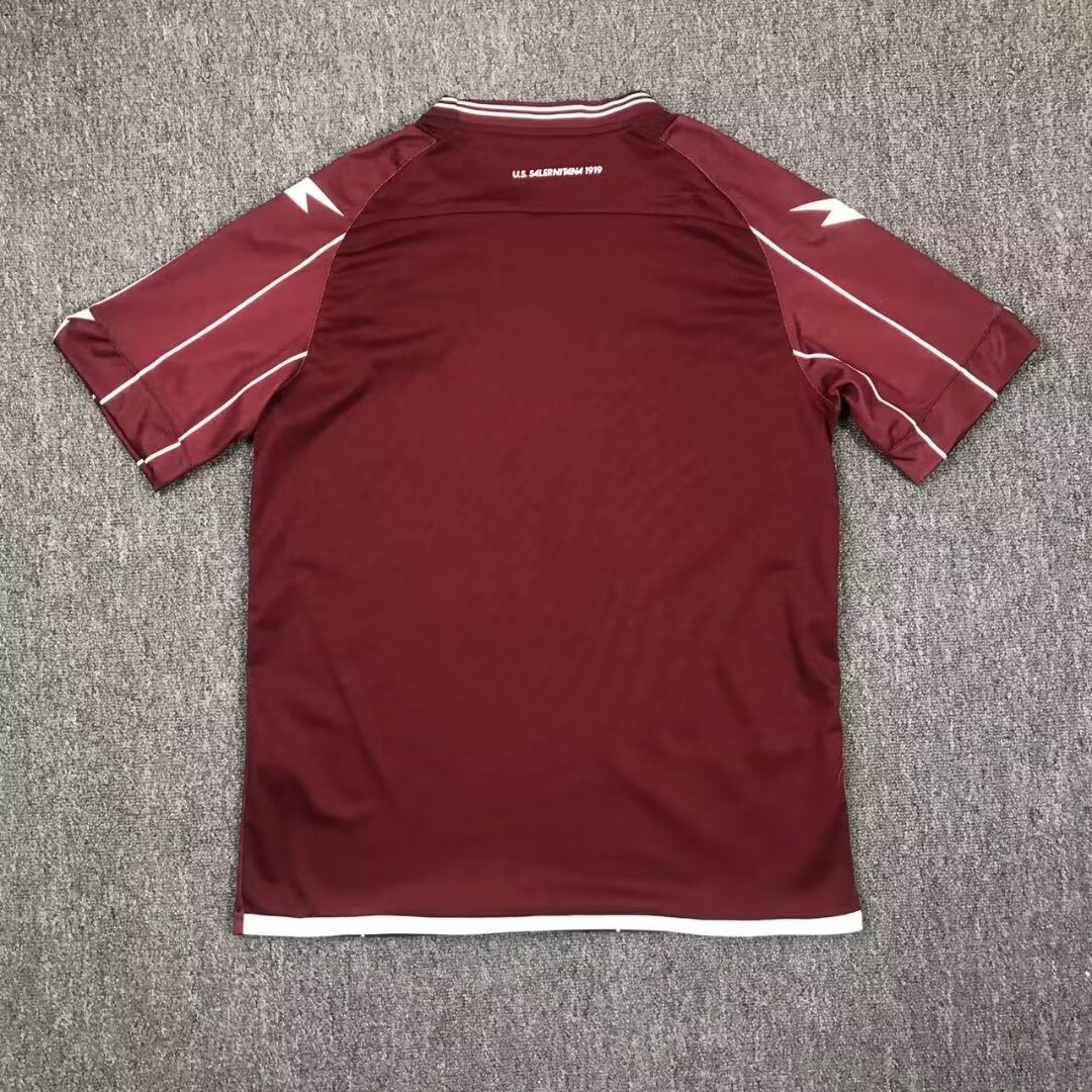 Maglietta in casa Salernitana 24/25