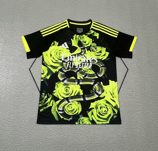 Maglietta Real Madrid special edition "serpentine"